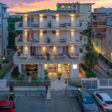 Hotel Riva E Mare Ρίμινι Εξωτερικό φωτογραφία