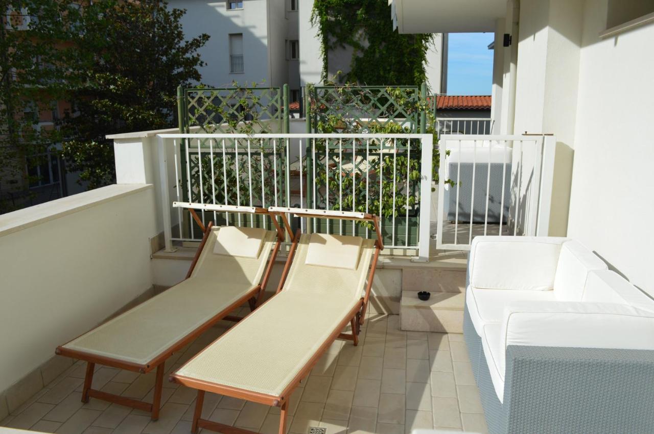Hotel Riva E Mare Ρίμινι Εξωτερικό φωτογραφία
