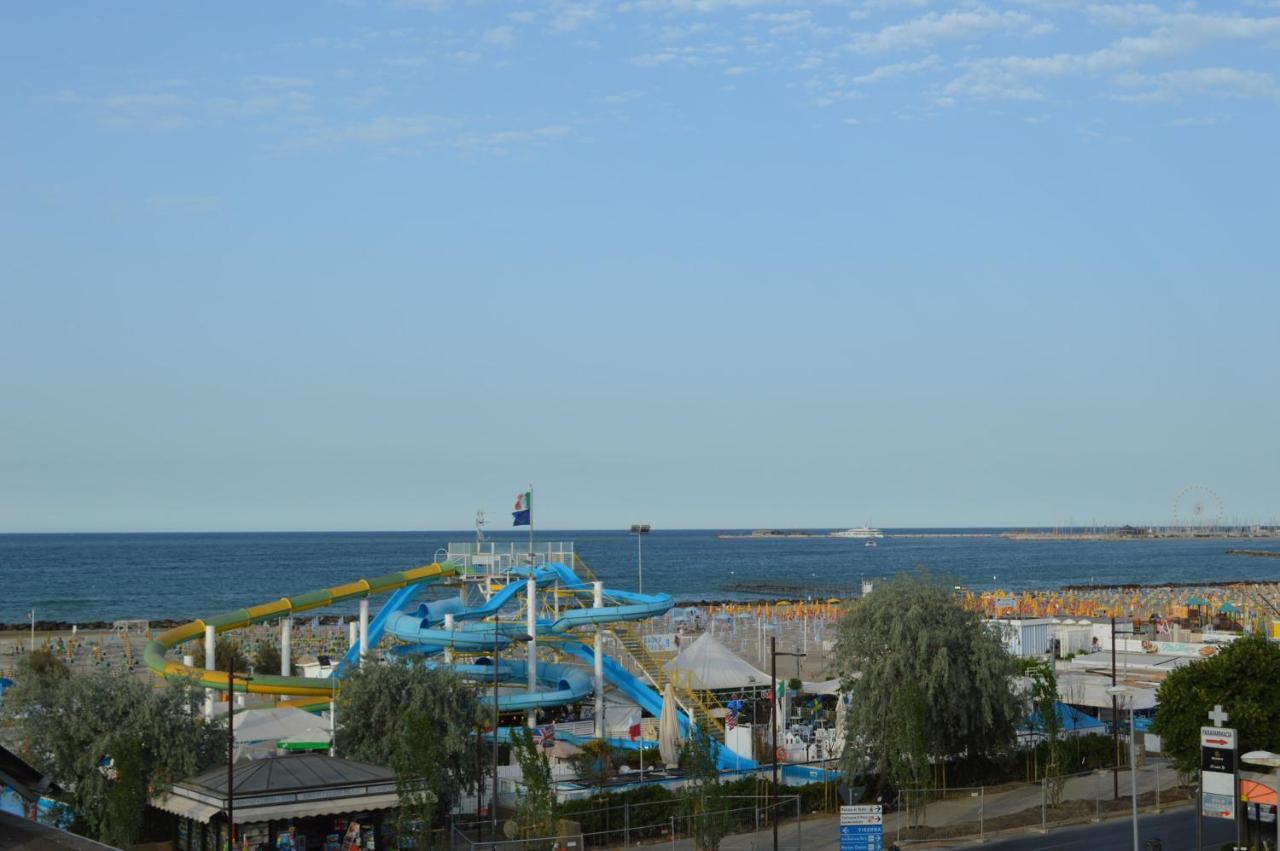 Hotel Riva E Mare Ρίμινι Εξωτερικό φωτογραφία