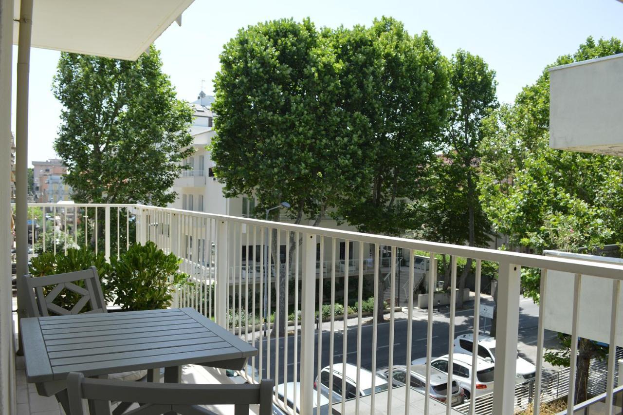 Hotel Riva E Mare Ρίμινι Εξωτερικό φωτογραφία