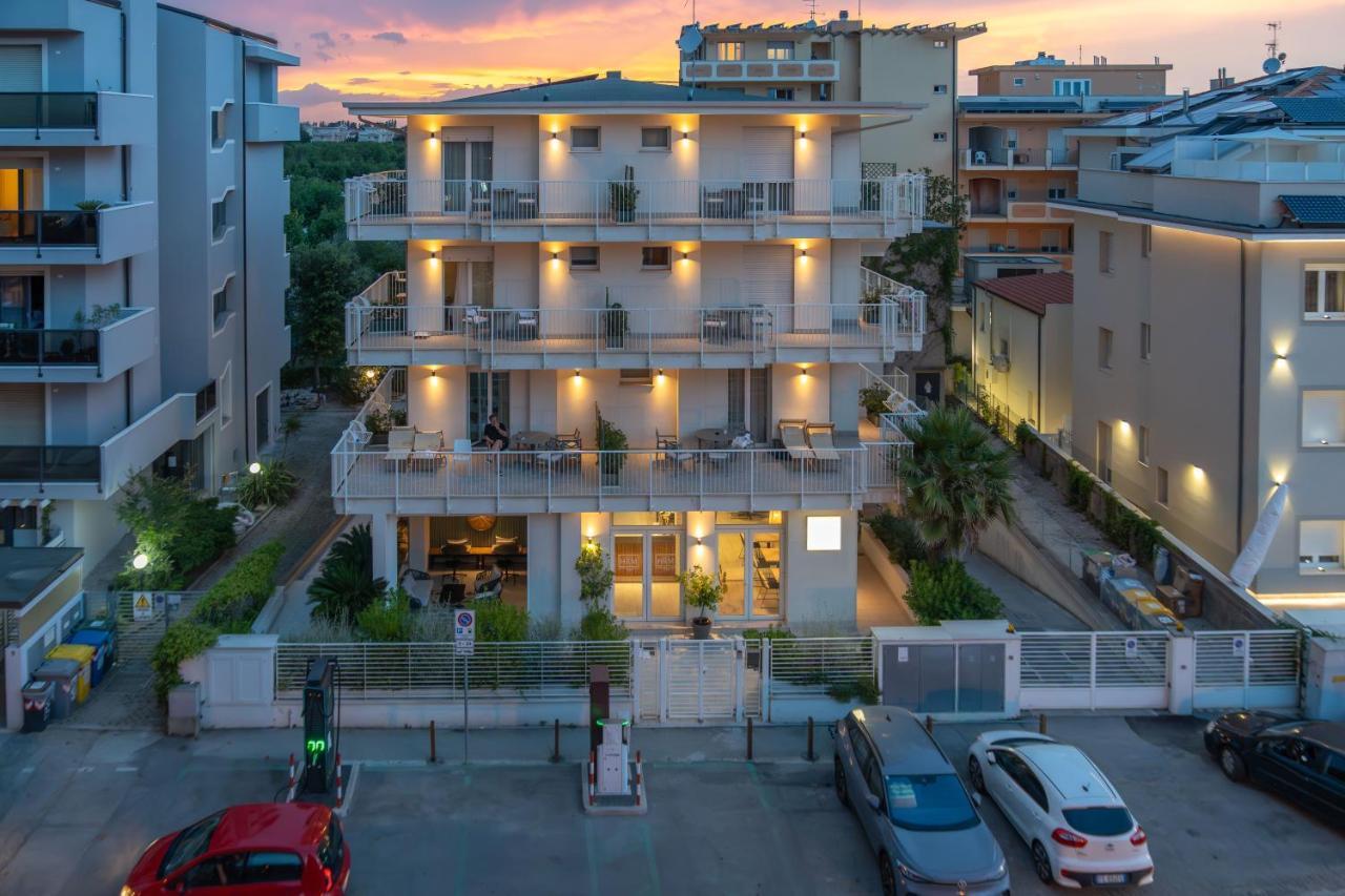 Hotel Riva E Mare Ρίμινι Εξωτερικό φωτογραφία